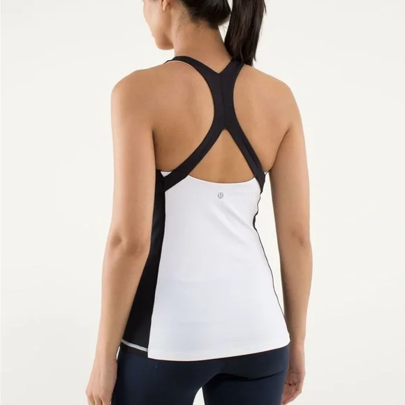 Lululemon Run: Fast Track Tank - Picture 2 of 5